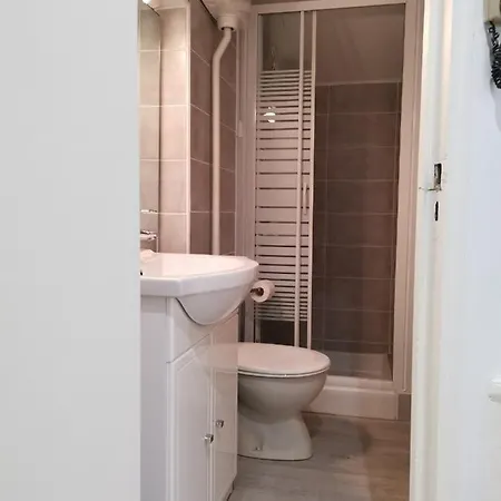 Daire Saint Etienne Studio Lot 1