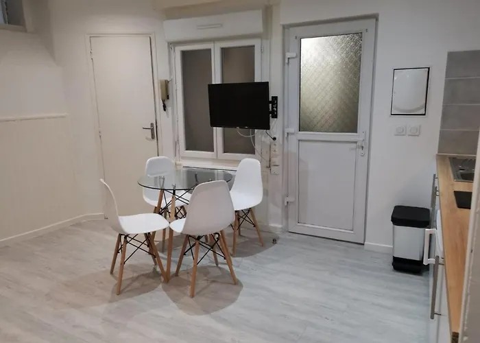 شقة Saint Etienne Studio Lot 1